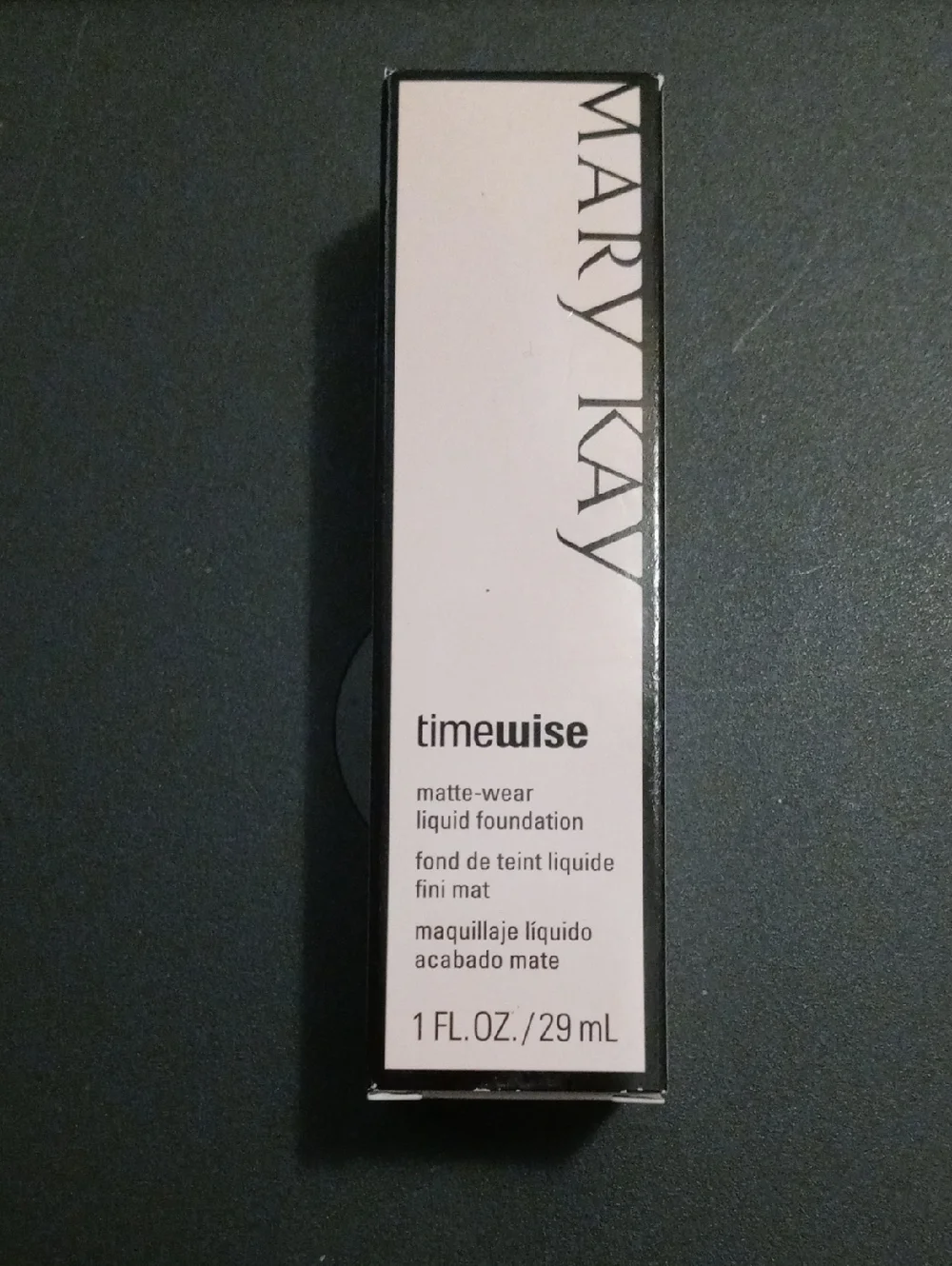 Mary Kay Timewise Luminous-Wear Foundation